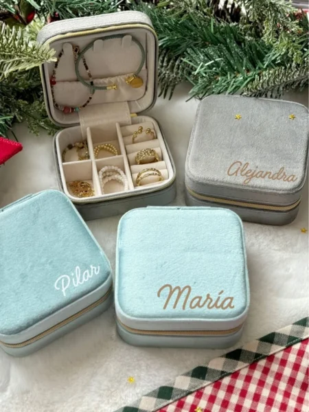 Joyero de terciopelo personalizado