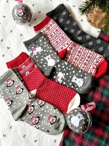 Calcetín navideño MUJER + bola de navidad