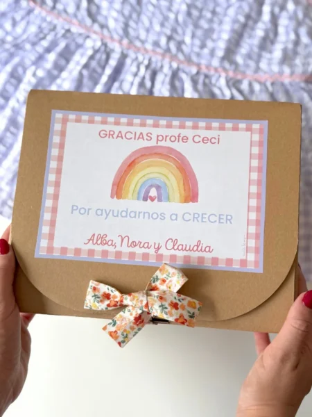 Envoltorio caja regalo profes